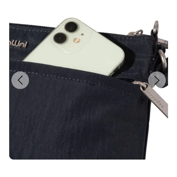 Secured Anti- left Baggallini Crossbody Bag - Picture 8 of 16